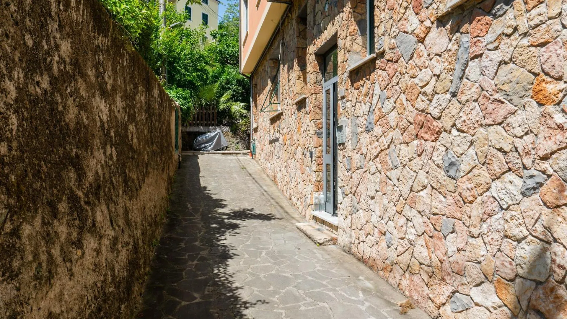 Apartment La Casetta Nel Borgo A Due Passi Dal Mare